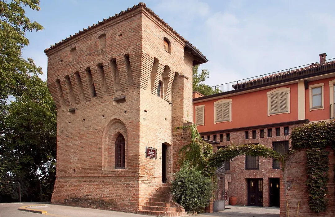 Hotel Castello di Santa Vittoria-1